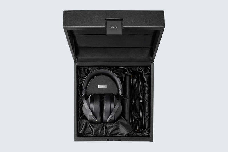 【まつたけさま専用】SONY MDR-Z1R & focal Premium Over-Ear Stereo Headphones Made in Japan | MDR-Z1R | Sony