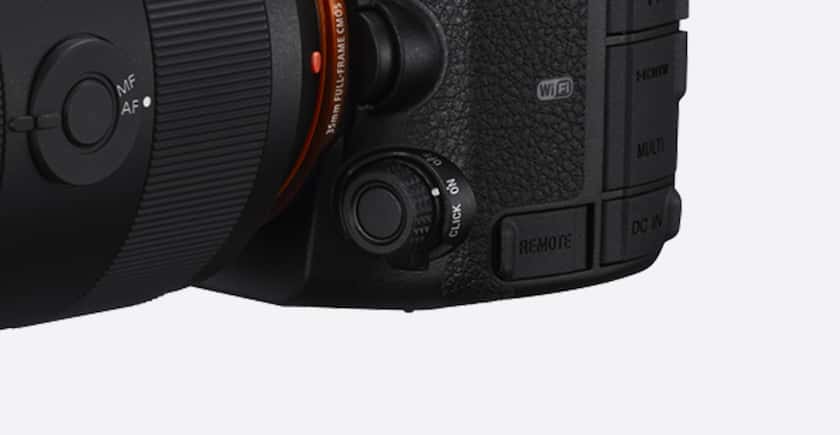 α99 II with back-illuminated full-frame image sensor | ILCA-99M2